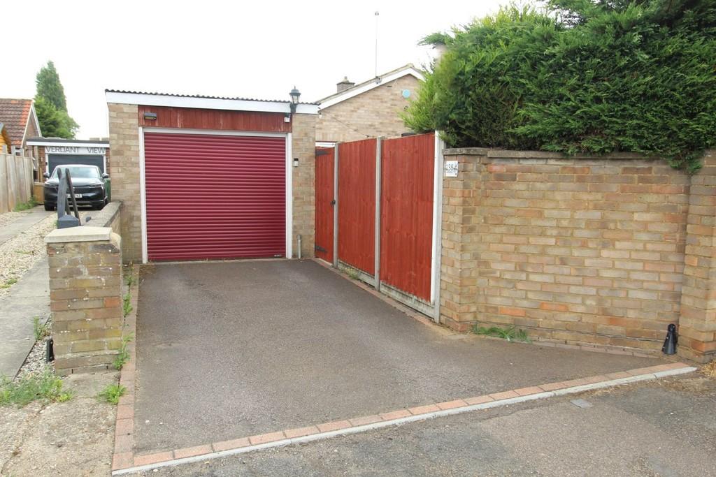 Garage drive