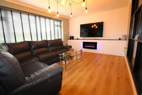 3 bedroom detached bungalow for sale, London Road, Sandy