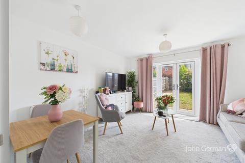 2 bedroom terraced house for sale, Mulberry Way, Branston