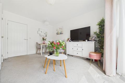 2 bedroom terraced house for sale, Mulberry Way, Branston