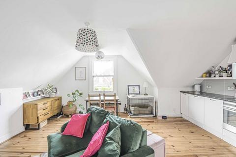 1 bedroom flat for sale, Pinfold Road, London SW16