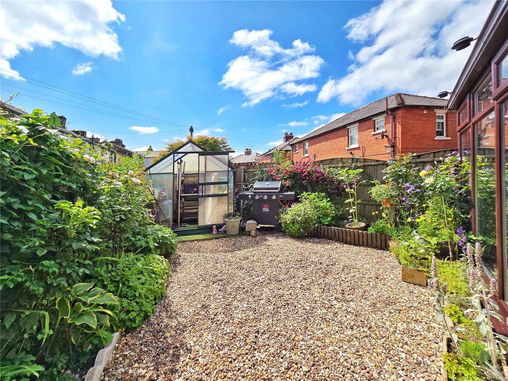 Rear Patio Garden