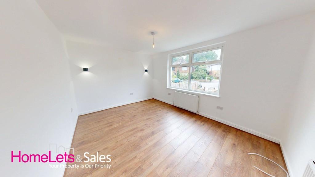 Birchwood-Avenue-07092025 142137