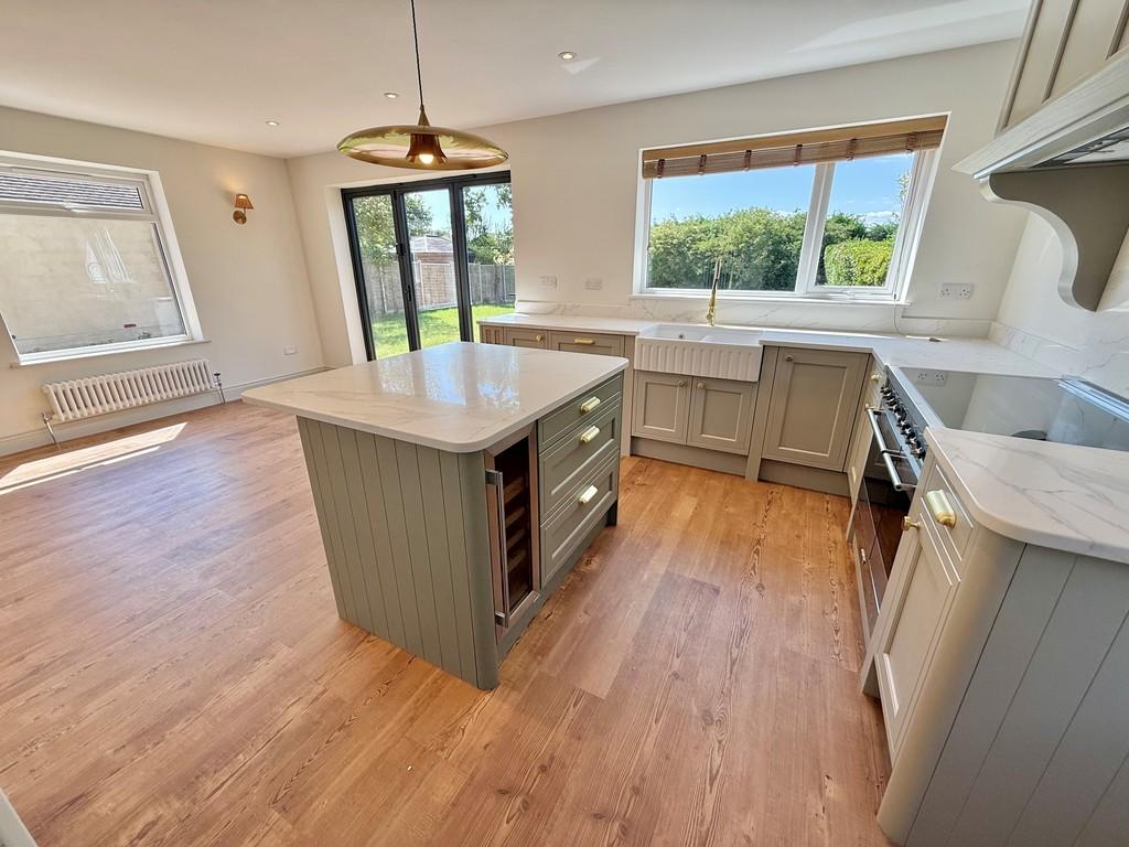 65 North Lane Kitchen 1
