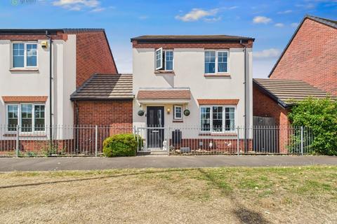 3 bedroom detached house for sale, St. Martins Close, Birmingham B36