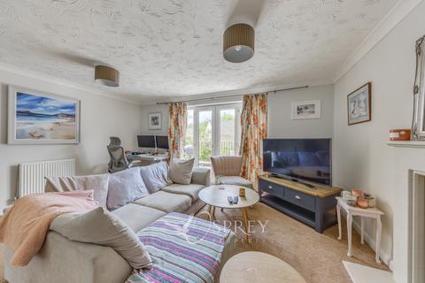 4 bedroom terraced house for sale, Firs Avenue, Oakham LE15