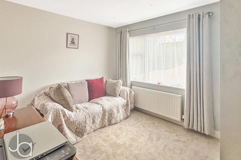 6 Firs Road, Tiptree, Colchester, CO5 0BA