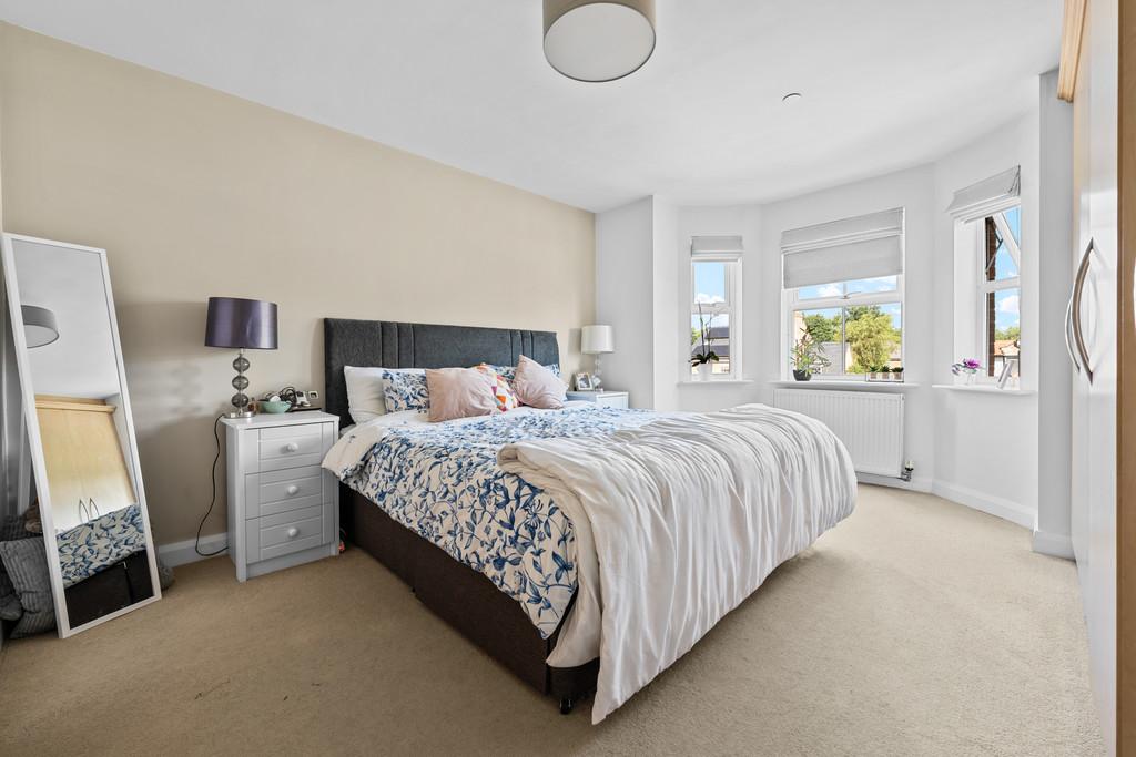 10 Charlton Court, Hoole, CH2 3 PB-3