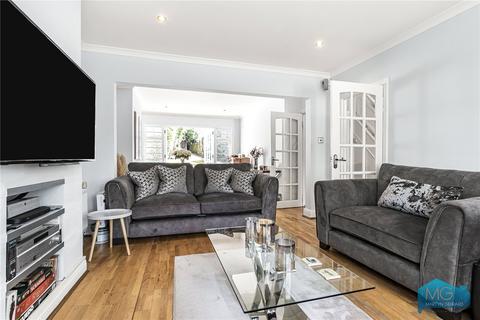 4 bedroom semi-detached house for sale, Glenwood Road, London, NW7