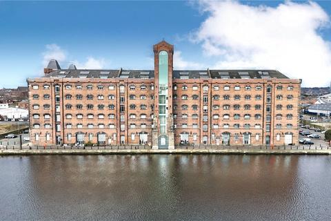 3 bedroom apartment for sale, Dock Road, Birkenhead, Merseyside, CH41
