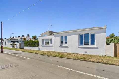 3 bedroom detached house for sale, St Lawrence