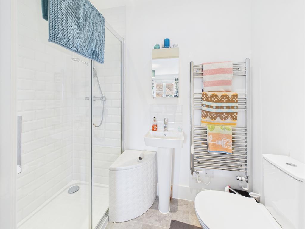 Master Ensuite