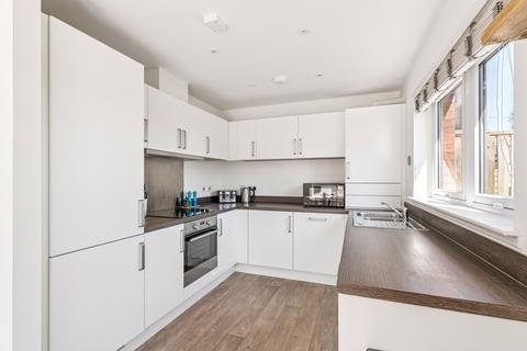 20 Midton Circle, Howwood, Johnstone, PA9 1ED