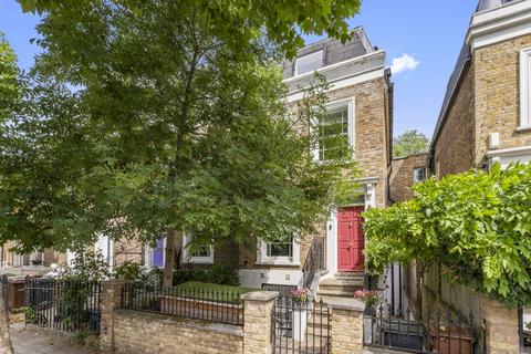 undefined, Hackney E8