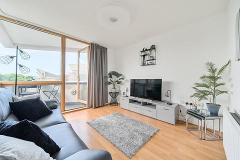 2 bedroom apartment for sale, Canons Way, Bristol BS1