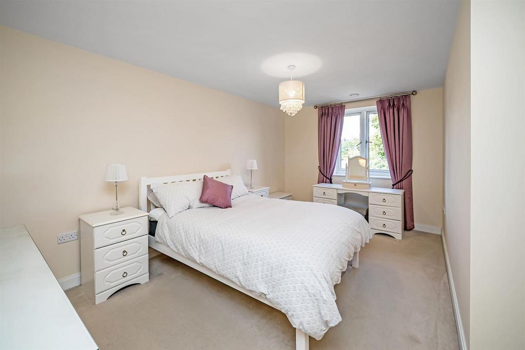 12-d1bd JPH-83517-11 landmark Place-20-medium.jpg