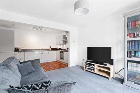 40j Allison Crescent, Perth, PH1 2US