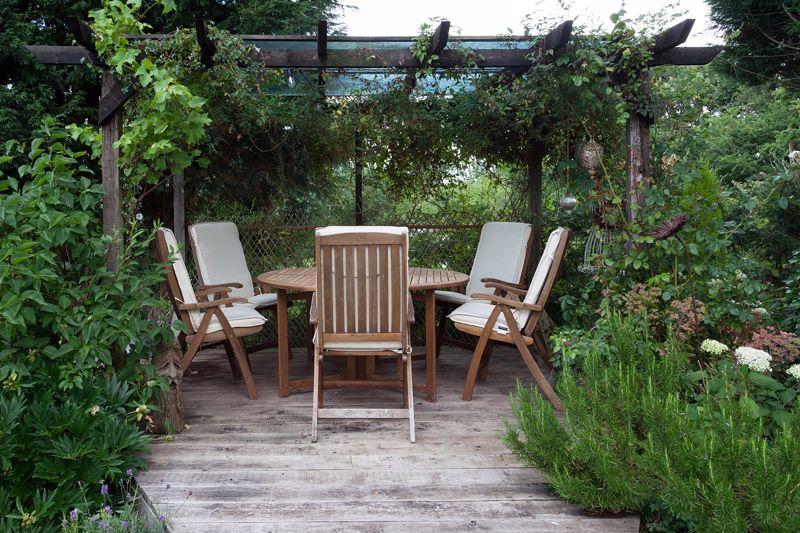 Outdoor seating area