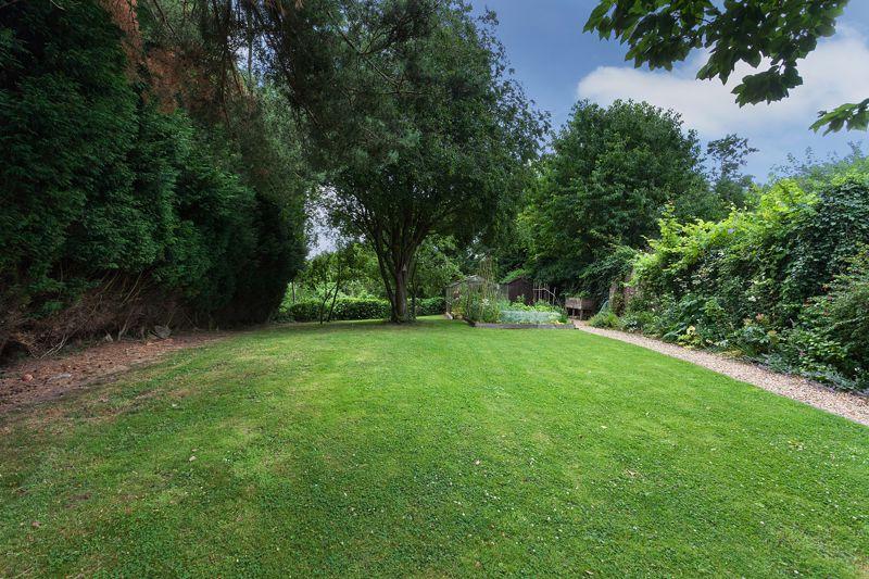 Side garden