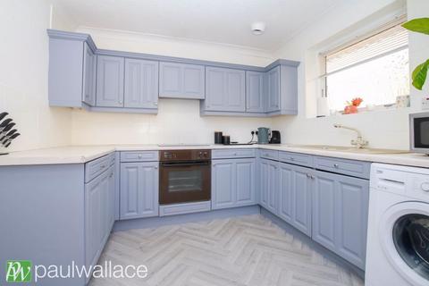 2 bedroom semi-detached bungalow for sale, Shooters Drive, Nazeing