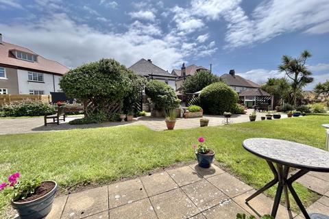 1 bedroom retirement property for sale, Manor Park, Llandudno