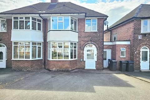 Roylesden Crescent, Sutton Coldfield, B73 6RA
