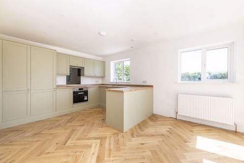 5 bedroom detached house for sale, Framfield Road, Blackboys
