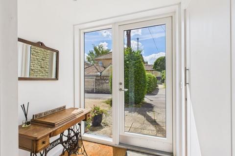 2 bedroom bungalow for sale, Williamstowe, Combe Down, Bath