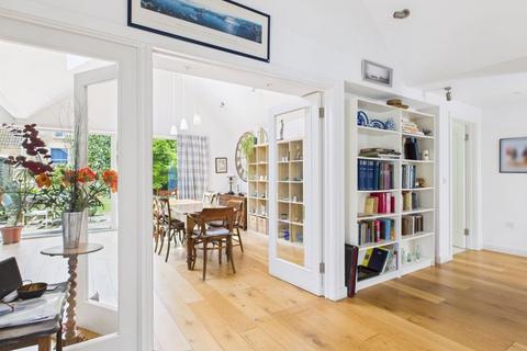 2 bedroom bungalow for sale, Williamstowe, Combe Down, Bath