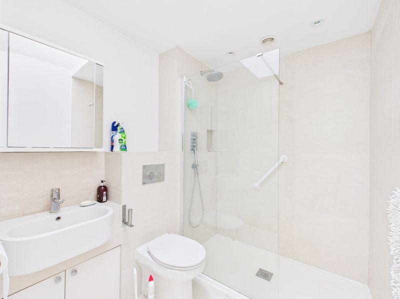 Ensuite shower room