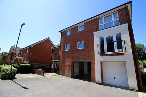 2 bedroom apartment for sale, Wilroy Gardens, Southampton SO16