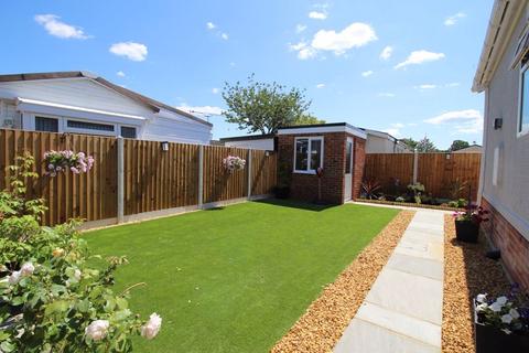 2 bedroom mobile home for sale, Shamblehurst Lane South, Southampton SO30