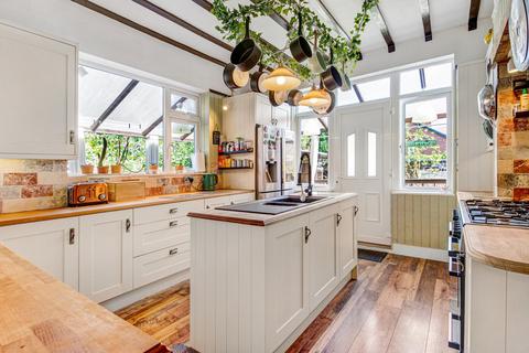 Princess Road, Urmston, Manchester, M41