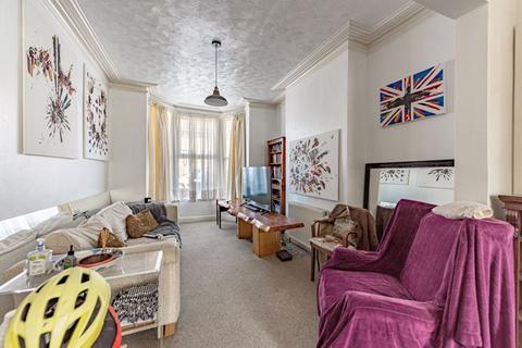 3 bedroom terraced house for sale, Church Road, Portsmouth