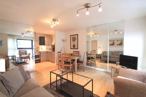 2 bedroom apartment to rent, Churchill Way, Cardiff CF10