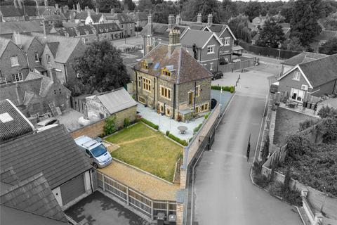2 Crown Close, Thorney, Peterborough, PE6 0UA