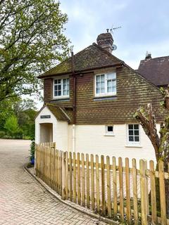 5 bedroom detached house for sale, Junction Road, Staplecross