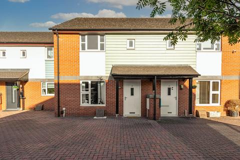2 bedroom terraced house for sale, Butterfield Close, Braunstone