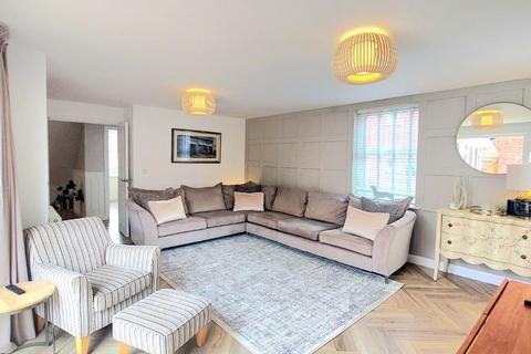 undefined, Sawford Close, Earls Barton, Northamptonshire NN6