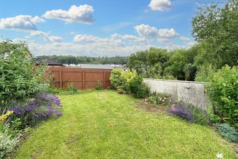 3 bedroom detached bungalow for sale, St. Marys Rise, Burry Port