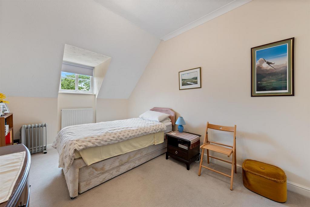 1 Langton Dr Web35.jpg