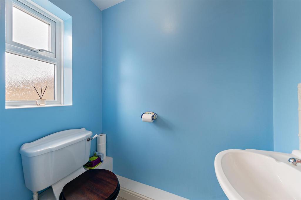1 Langton Dr Web17.jpg