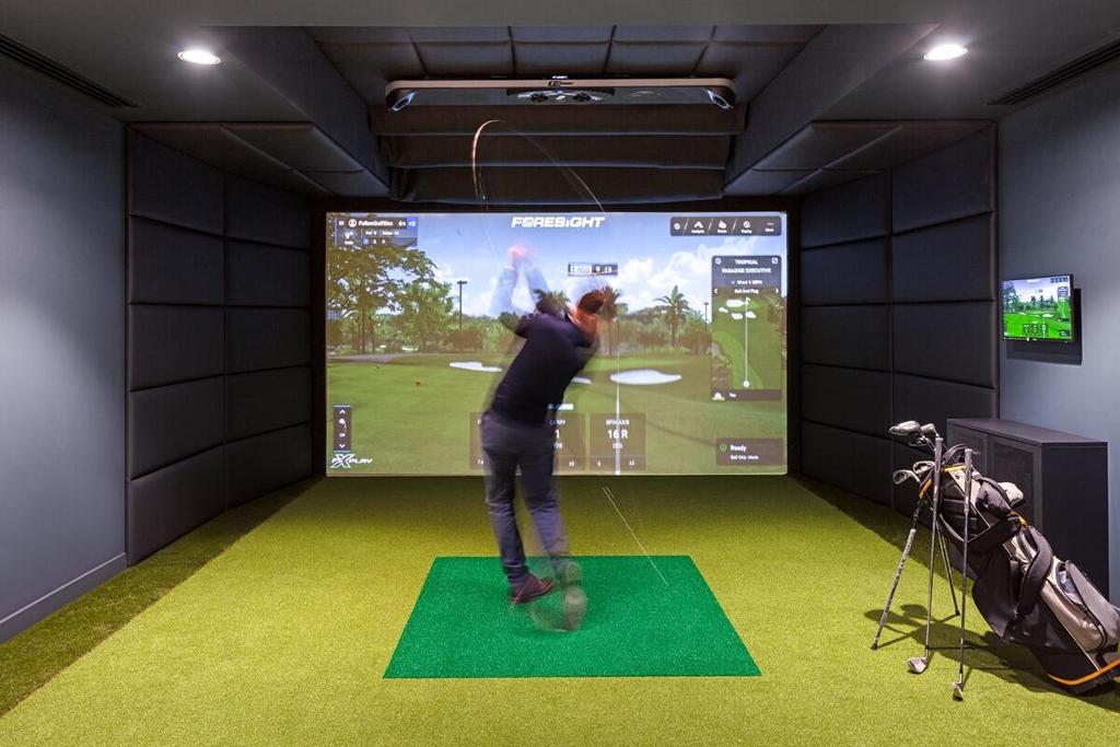 Golf Sym