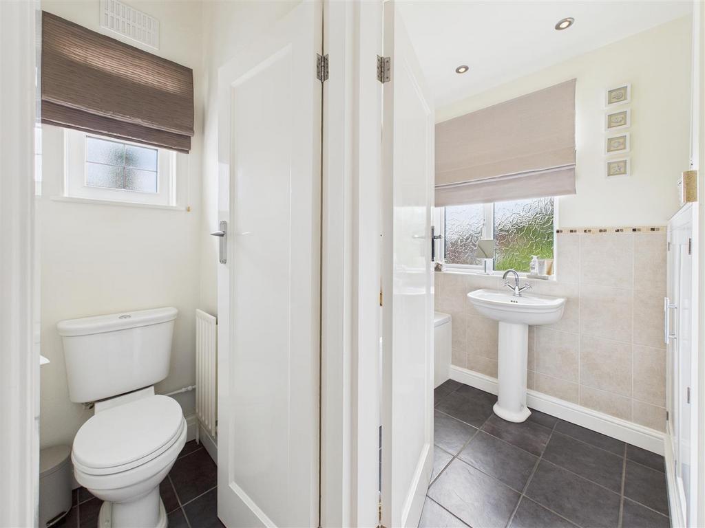 CAM04279 G0-PR0137-STILL012.jpg