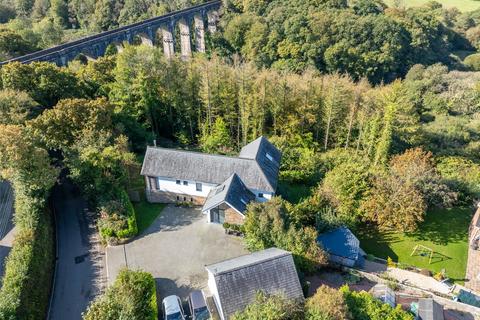 5 bedroom detached house for sale, Bodmin Street, Holsworthy, Devon
