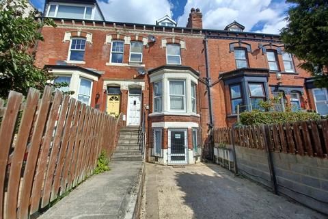 undefined, Avenue Crescent, Leeds, LS8