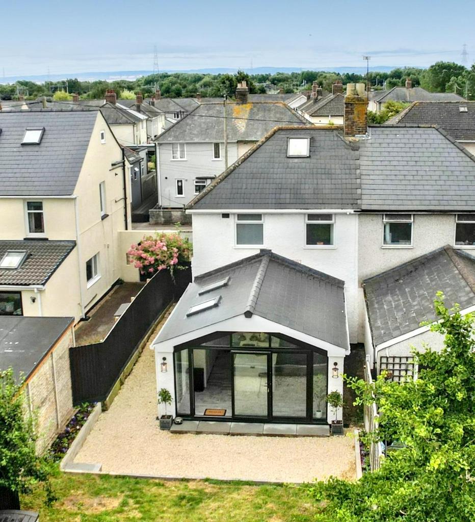 OUTSTANDING, SPACIOUS 2 Bedroom Home, EXCEPTIONAL