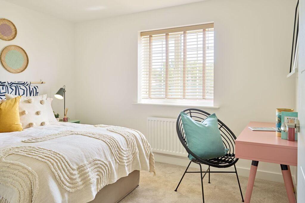 Resized for CMS - Lyneham Fields Kempthorne...