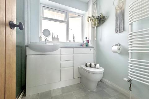 undefined, Tuckwell, Kempsford, Gloucestershire, GL7