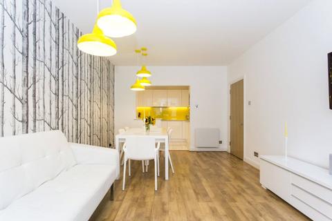 2 bedroom apartment for sale, Bartholomew Close, London